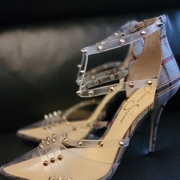 Fashionable Plaid Heels - Picture 6 of 7